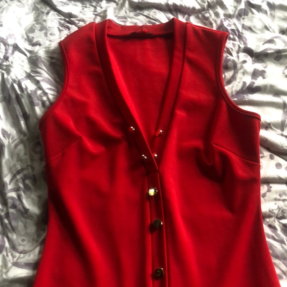 Red dress - Picture 2 of 2